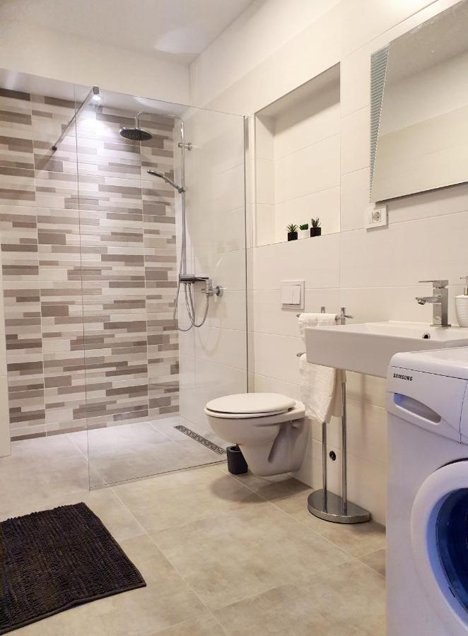 Sea Star Apartments Pjescana Uvala Dış mekan fotoğraf
